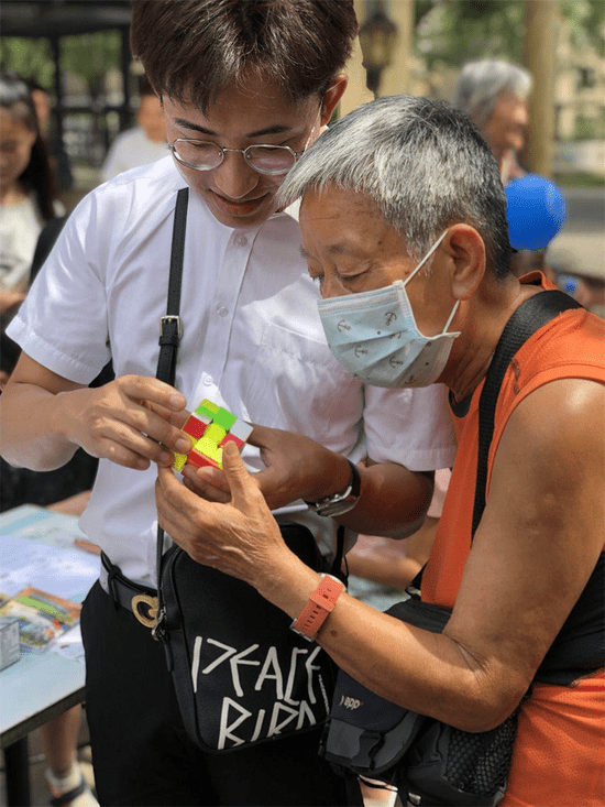 魔方社區(qū)最新動(dòng)態(tài)與全方位指南，玩轉(zhuǎn)魔方，技能提升——針對(duì)初學(xué)者與進(jìn)階用戶(hù)的建議