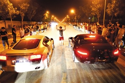 新疆車禍最新消息，探索自然美景不受阻礙