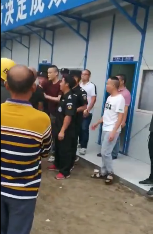 成都工地打人事件最新進展，意外友情之旅的背后揭秘