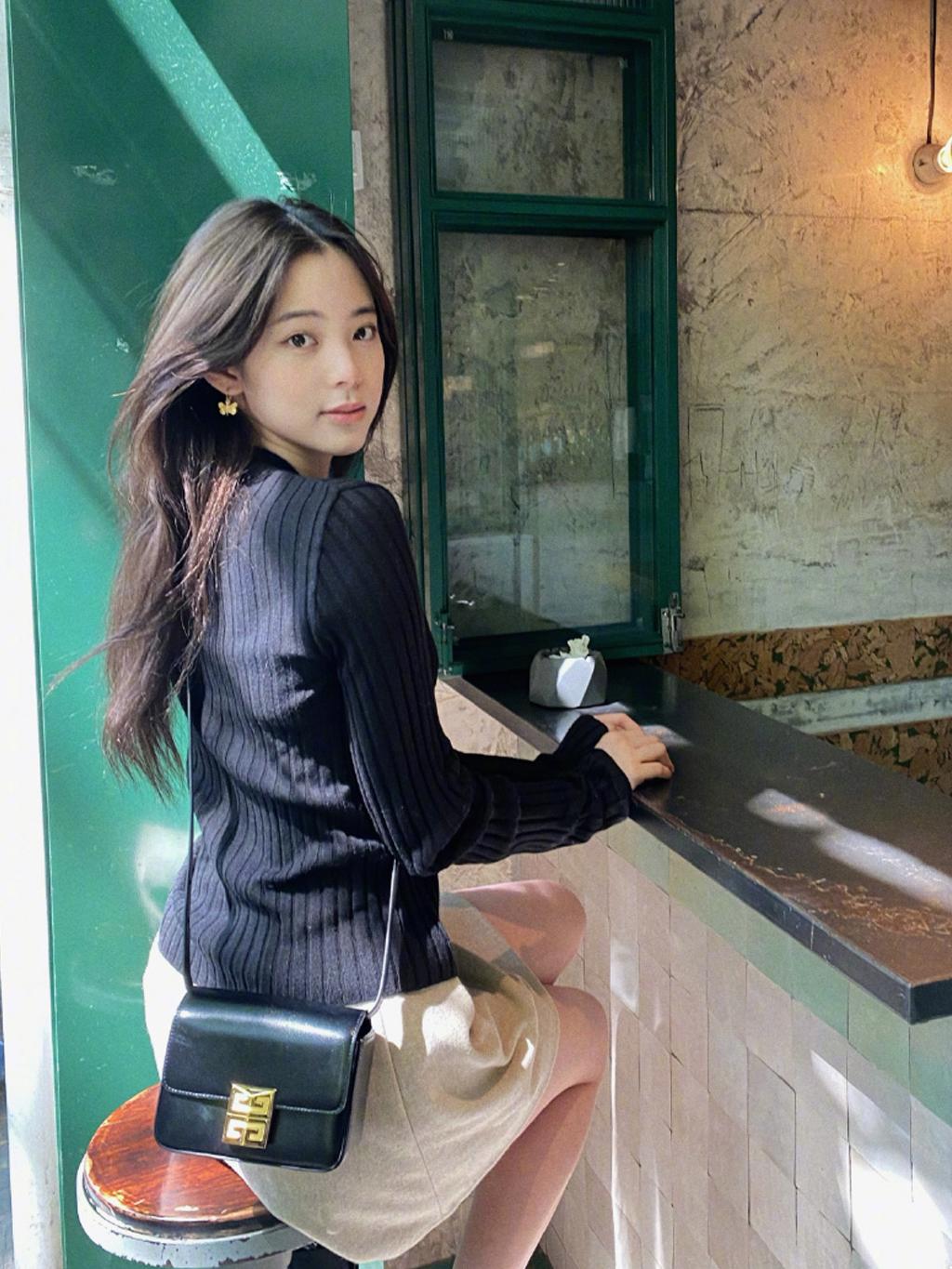 引領(lǐng)時(shí)尚變革先鋒，最新版型重磅登場(chǎng)