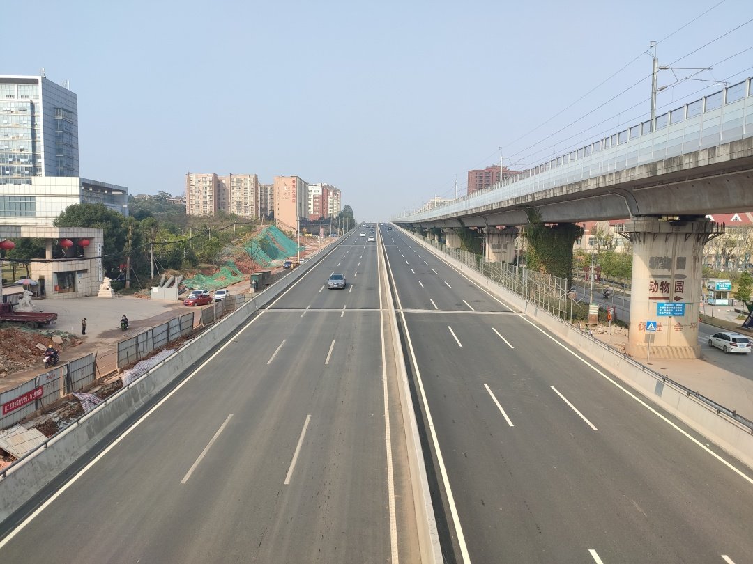 芙蓉路最新時尚潮流地標，綻放的潮流新寵！