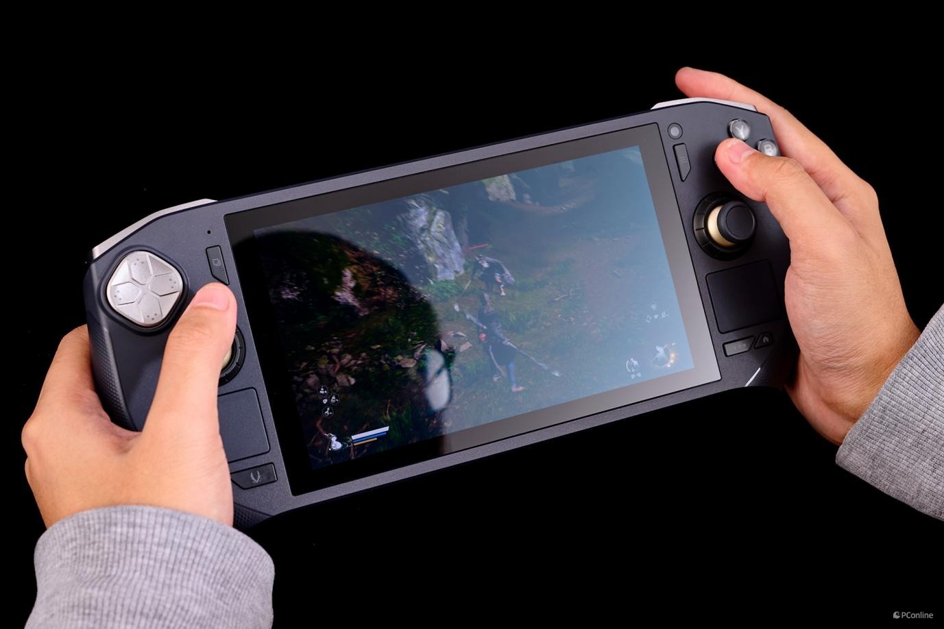 最新掌游機(jī)，小巷中的游戲樂(lè)園