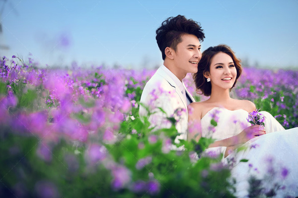 秋霞最新婚,秋霞最新婚，一場自然美景的探索之旅