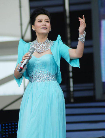 譚晶的最新,譚晶的最新動(dòng)態(tài)，音樂旅程的新篇章