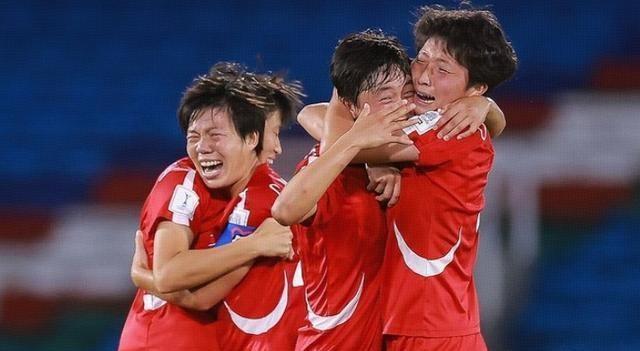 2024年最新短發(fā)流行趨勢(shì)，時(shí)尚潮流與個(gè)人立場(chǎng)的交融