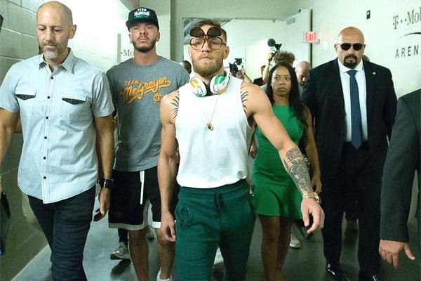 麥格雷戈最新賽事集錦，體育盛宴的激情瞬間！