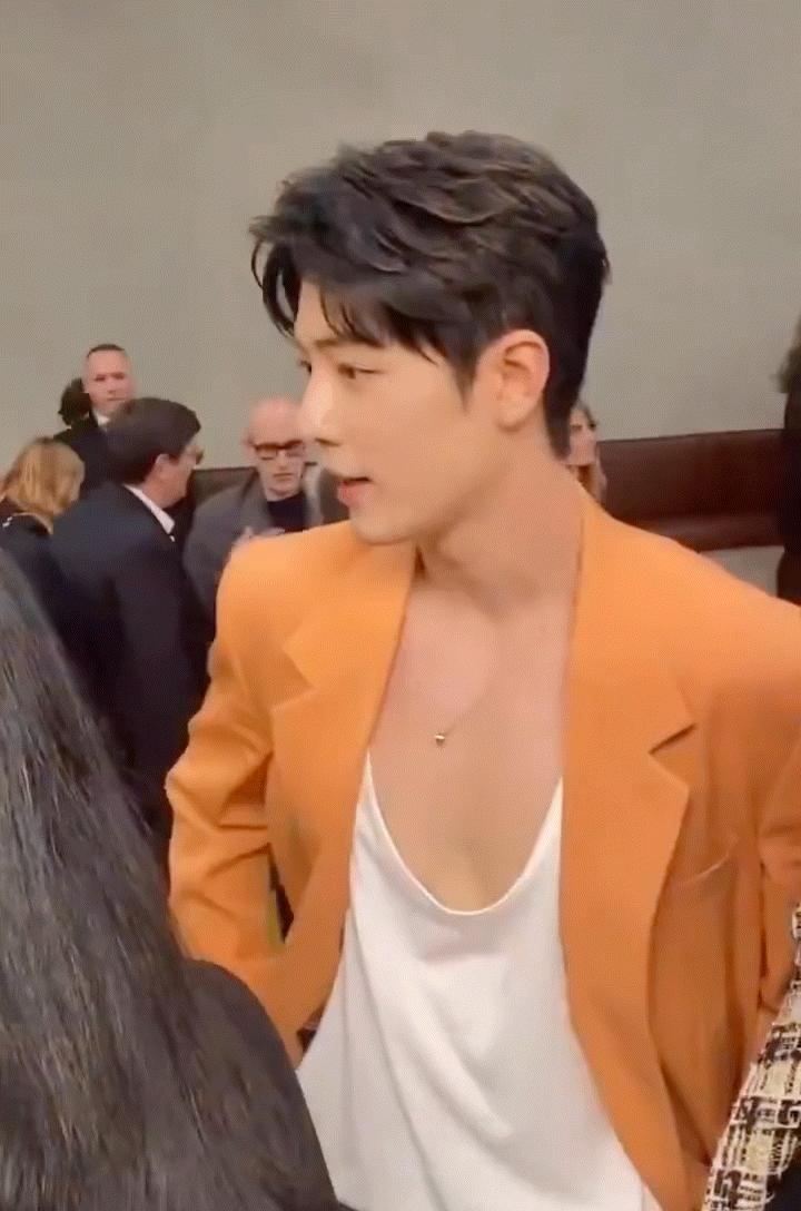 肖戰(zhàn)最新動態(tài)揭秘，獲取肖戰(zhàn)最新資訊的全方位指南