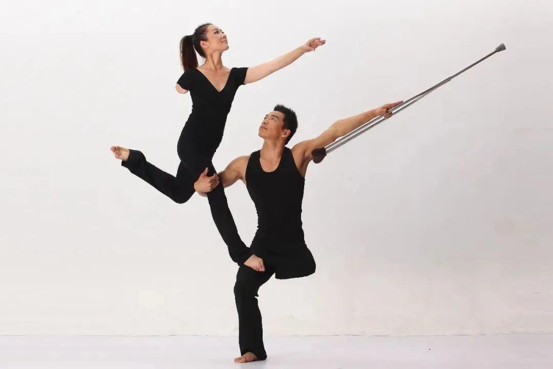 浪漫星舞團(tuán)最新版下載，躍動(dòng)音符，青春舞動(dòng)之夢(mèng)