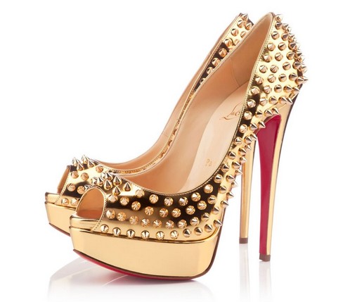 最新鞋業(yè)加盟資訊大揭秘，加盟趨勢、熱門品牌一網(wǎng)打盡！