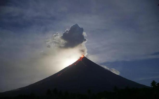 富士山火山動態(tài)更新，追尋內(nèi)心平靜的旅行之旅