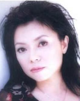 演員王小蓉的彩色生活，愛(ài)與陪伴的溫馨日常