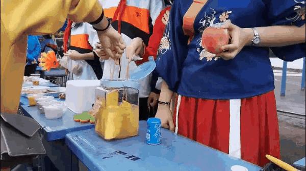 菠蘿理財(cái)最新動(dòng)態(tài)，蛻變之路與自信成就財(cái)富夢(mèng)想