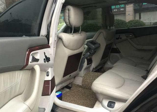 豪華與科技的完美融合，最新款大奔重磅登場