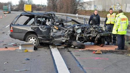 甘肅高速車禍最新動態(tài)，科技護(hù)航安全之路