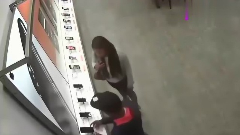 高科技產(chǎn)品的革新之旅，體驗未來科技生活的狠偷偷最新之旅