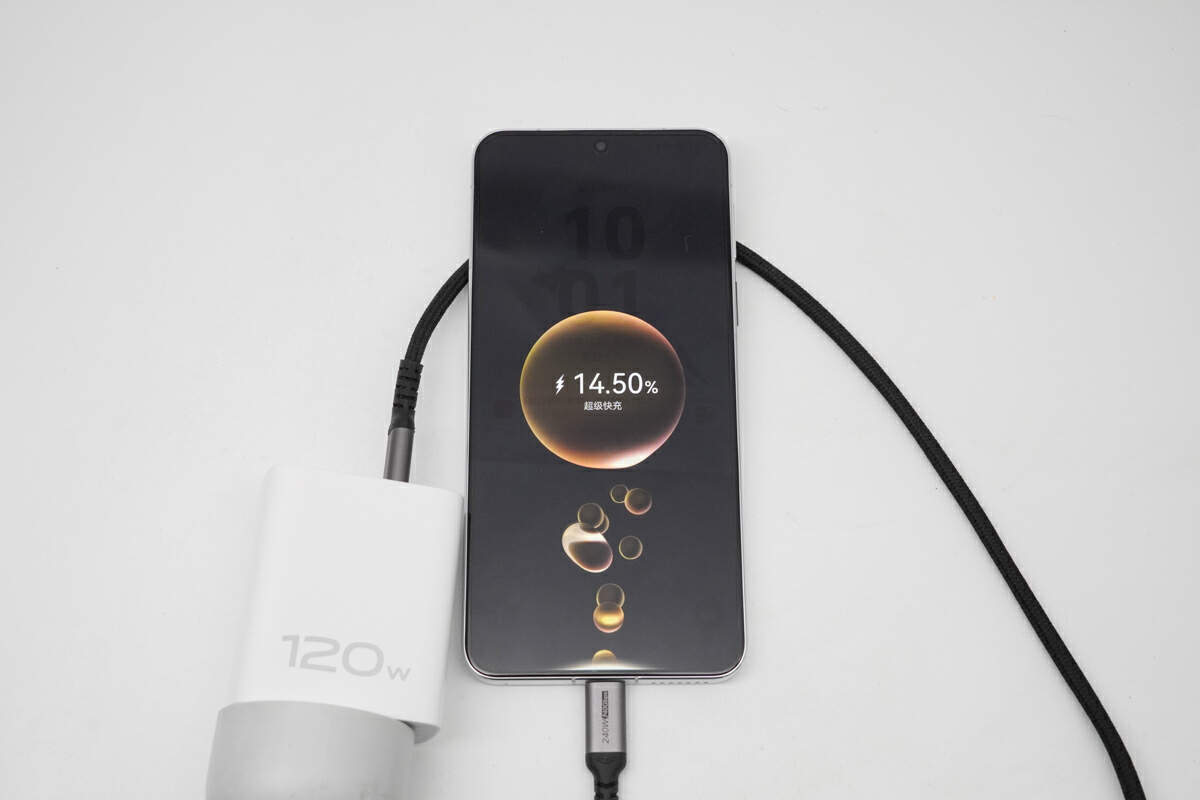 最新快充技術(shù)革新引領(lǐng)未來(lái)能源革命，極速充電體驗(yàn)開(kāi)啟新篇章