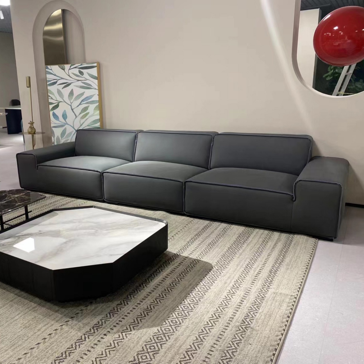 最新款沙發(fā)圖片，展現(xiàn)變化中的學(xué)習(xí)，自信與成就感的源泉