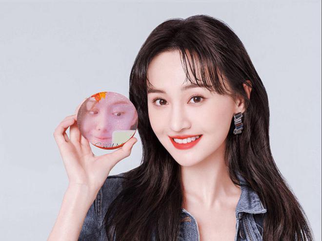 鄭爽2025最新動(dòng)態(tài)，蛻變之路，自信照亮未來(lái)成就展望