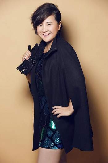 賈玲小品最新，喜劇界的璀璨明珠，引人捧腹爆笑！