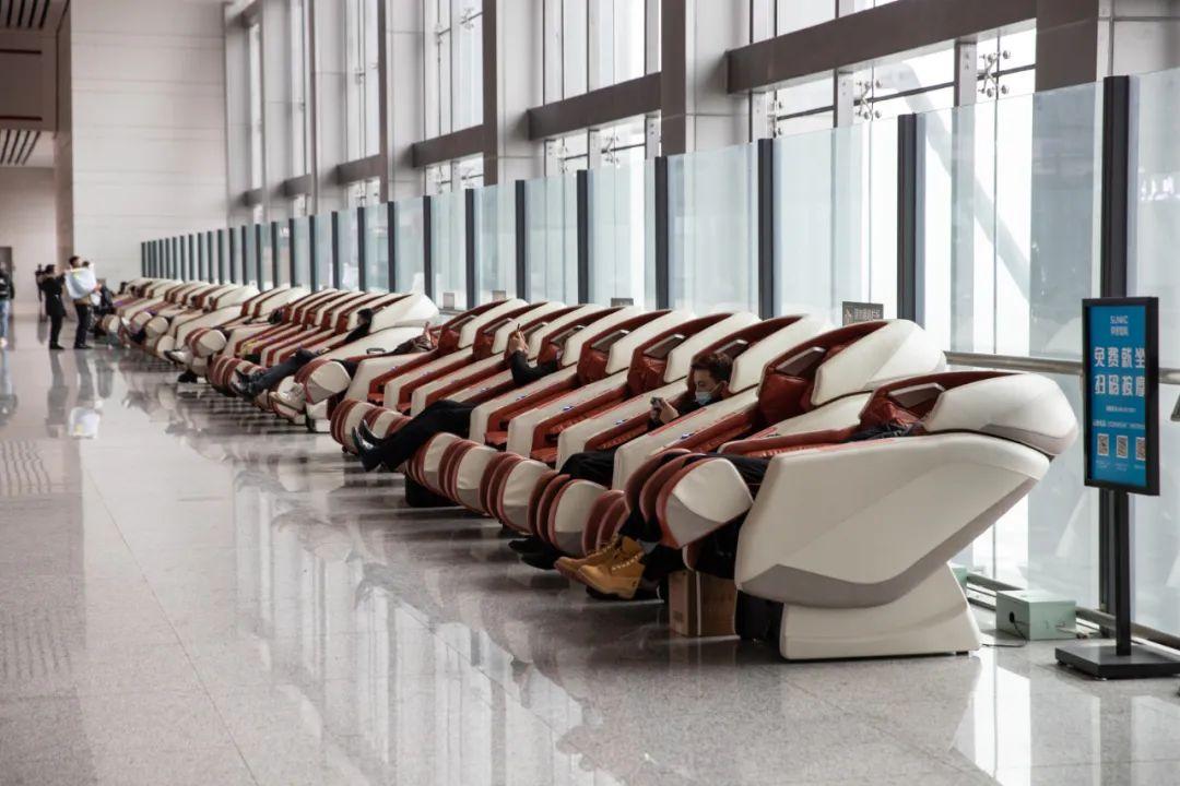 最新按摩椅，享受全新舒適生活體驗???♀?