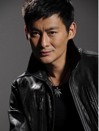 景崗山明星最新動態(tài)，變化、學(xué)習(xí)與自信的光芒閃耀風(fēng)采