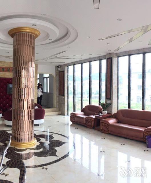 安慶華清池最新頭牌，時(shí)尚與休閑的完美交融