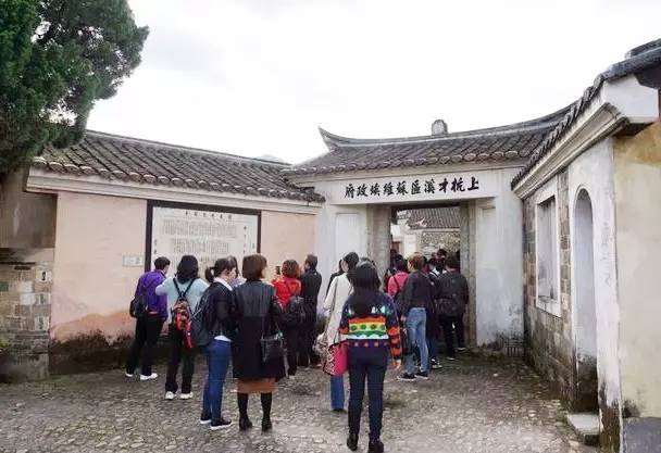 湖南南縣道場，科技革新之旅，體驗高科技魅力