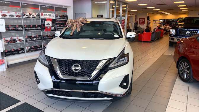 最新款日產(chǎn)，科技與舒適的完美融合