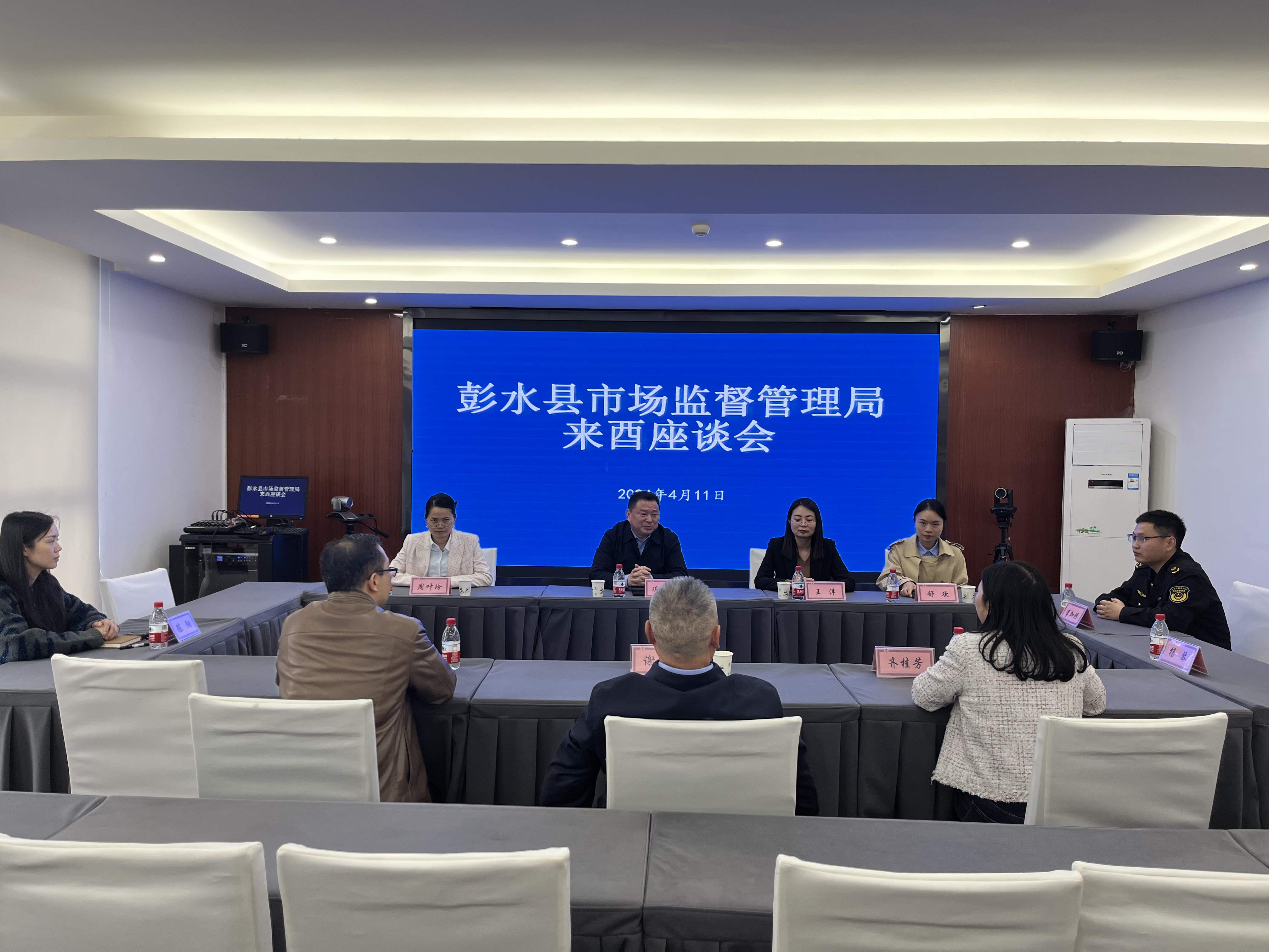 酉陽小巷深處的獨(dú)特風(fēng)味，隱藏版特色小店最新報(bào)道