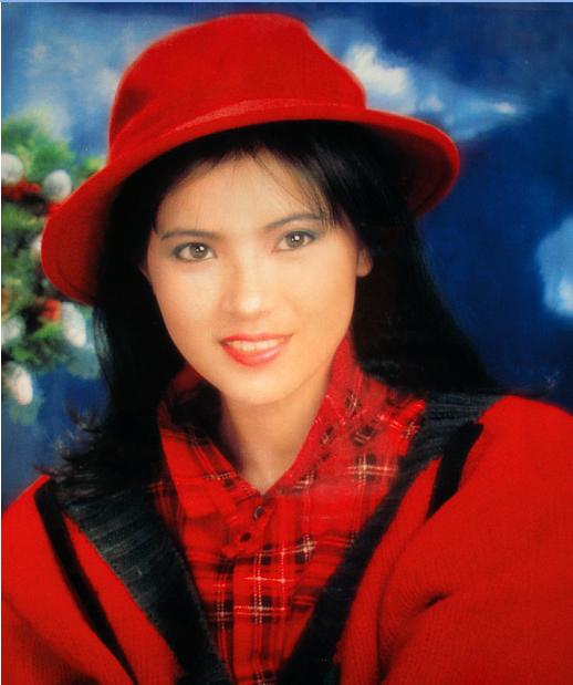 藍(lán)潔瑛最新視頻，小巷深處的美食探秘之旅