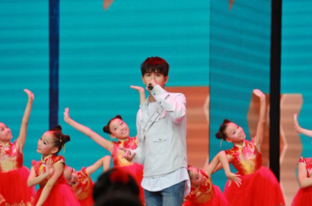 央視開學(xué)最新報(bào)道，教育的變革與未來展望