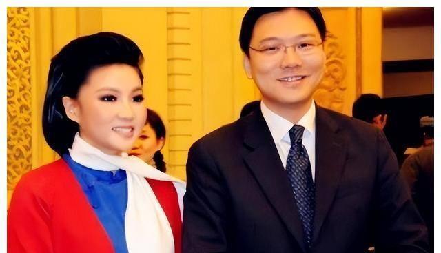 美國回國之旅，家的溫馨與友情奇遇的交織