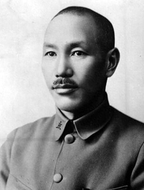 權(quán)力風(fēng)云掀起熱議風(fēng)暴，最新動態(tài)引領(lǐng)討論潮流