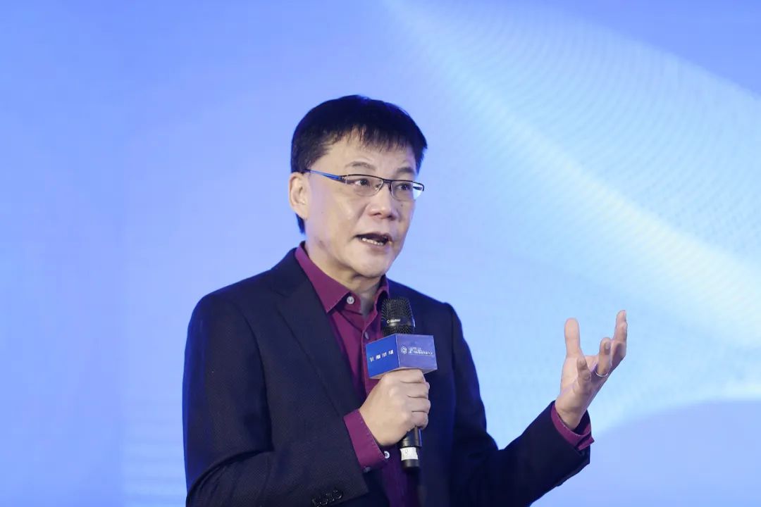 李國(guó)慶最新動(dòng)態(tài)，商業(yè)領(lǐng)袖的新征程探索