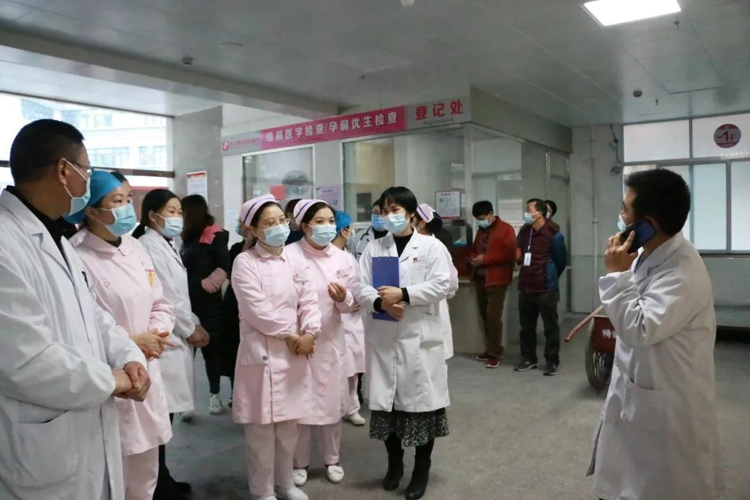 肺炎最新人員動(dòng)態(tài)，變化帶來力量，學(xué)習(xí)鑄就自信與成就成就之路