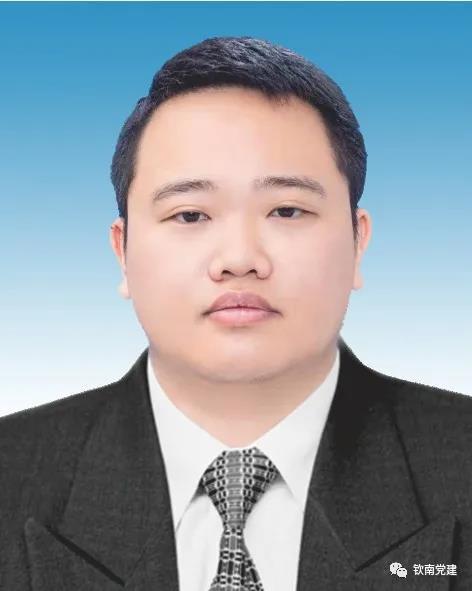 科技革新引領(lǐng)未來，最新區(qū)干部任職公示揭示智慧藍圖